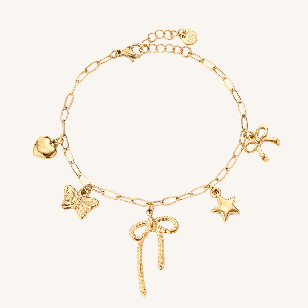 Zartes goldfarbenes Edelstahlarmband mit Schleifendetail von Juwejé