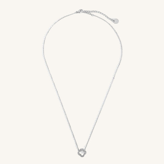 Goldene Edelstahlkette mit 3D-Kleeblattanhänger und funkelndem Schliff.