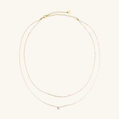 Zweilagige goldene Edelstahlkette mit sanftem Glanz und edlem Finish von Juwejé