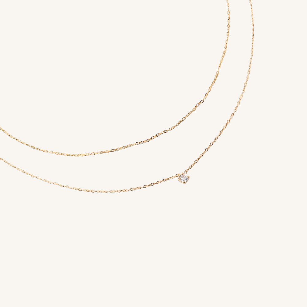 Zweilagige Kette inspiriert vom Sternenlicht – dezent, feminin und luxuriös in jedem Detail