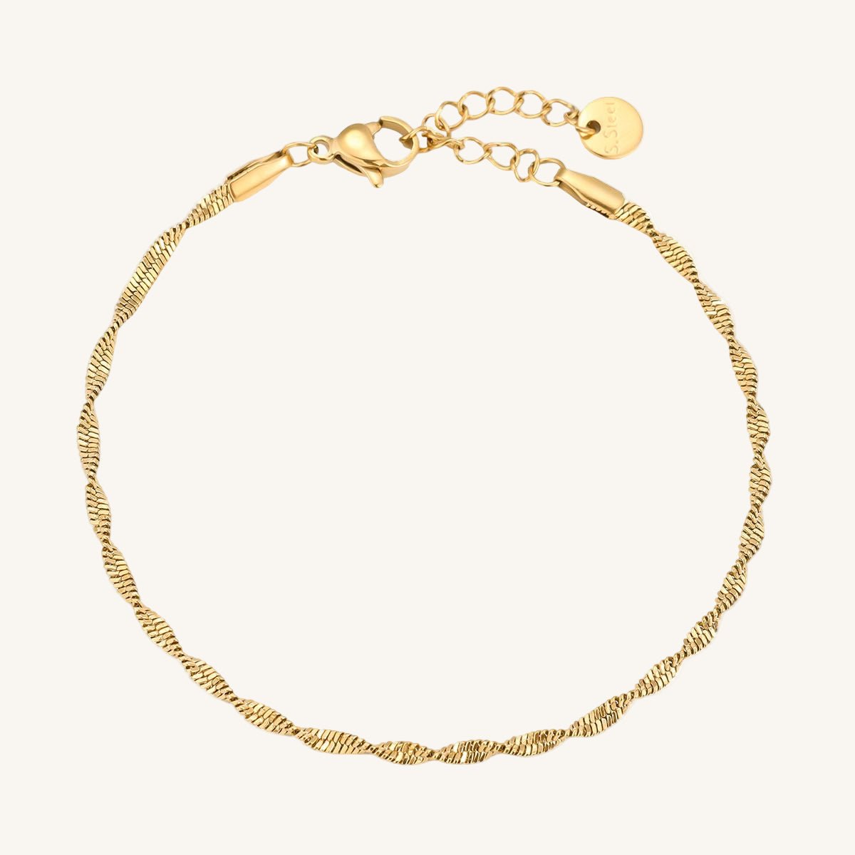 Goldfarbenes Edelstahlarmband mit feiner, klassischer Gliederkette.